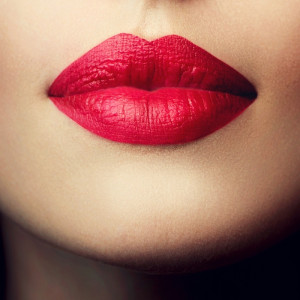 Помада для губ POLE Elle Perfect Вельветовая матовая тон 06 Juicy berry 4 гр - 1