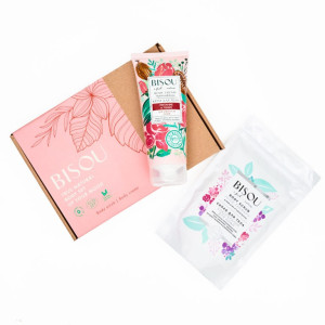 Подарочный набор Bisou True Natural Body Set Скраб для тела сокотерапия 200 гр и крем для тела питание и тонус для упругости кожи 200 мл - 1
