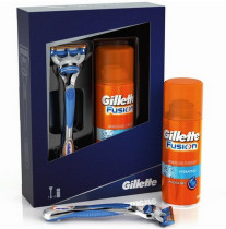 Подарочный набор Gillette Fusion5 Бритва с 1 сменной кассетой и гель для бритья д/чувствствительной кожи  75мл
