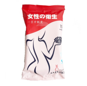 Салфетки влажные Akinawa для интимной гигиены Ромашка 15 шт