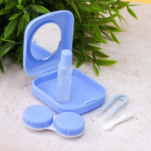 Контейнер для линз iLikeGift Classic square голубой 6.3x4x2 см - 1