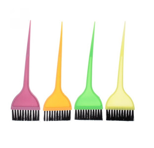 Кисть для окрашивания волос Your hair style 6*20 см
