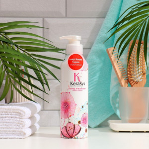 Кондиционер для волос KeraSys Perfumed Line Романтик парфюмированный 400 мл
