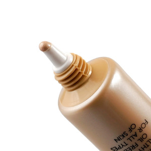 Хайлайтер Lamel STROBING ILLUMINATOR тон 02 Золотистый 30 мл - 1
