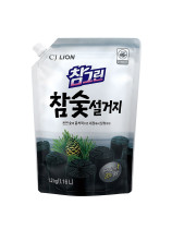Средство для мытья посуды Lion Korea Chamgreen Древесный уголь рефил с носиком 1.2 кг
