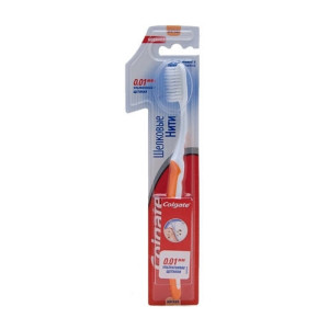 Зубная щетка Colgate Шелковые нити Ультрамягкая 1 шт