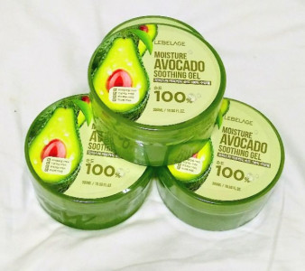Гель для тела и лица Lebelage Avacado увлажняющий 300 мл